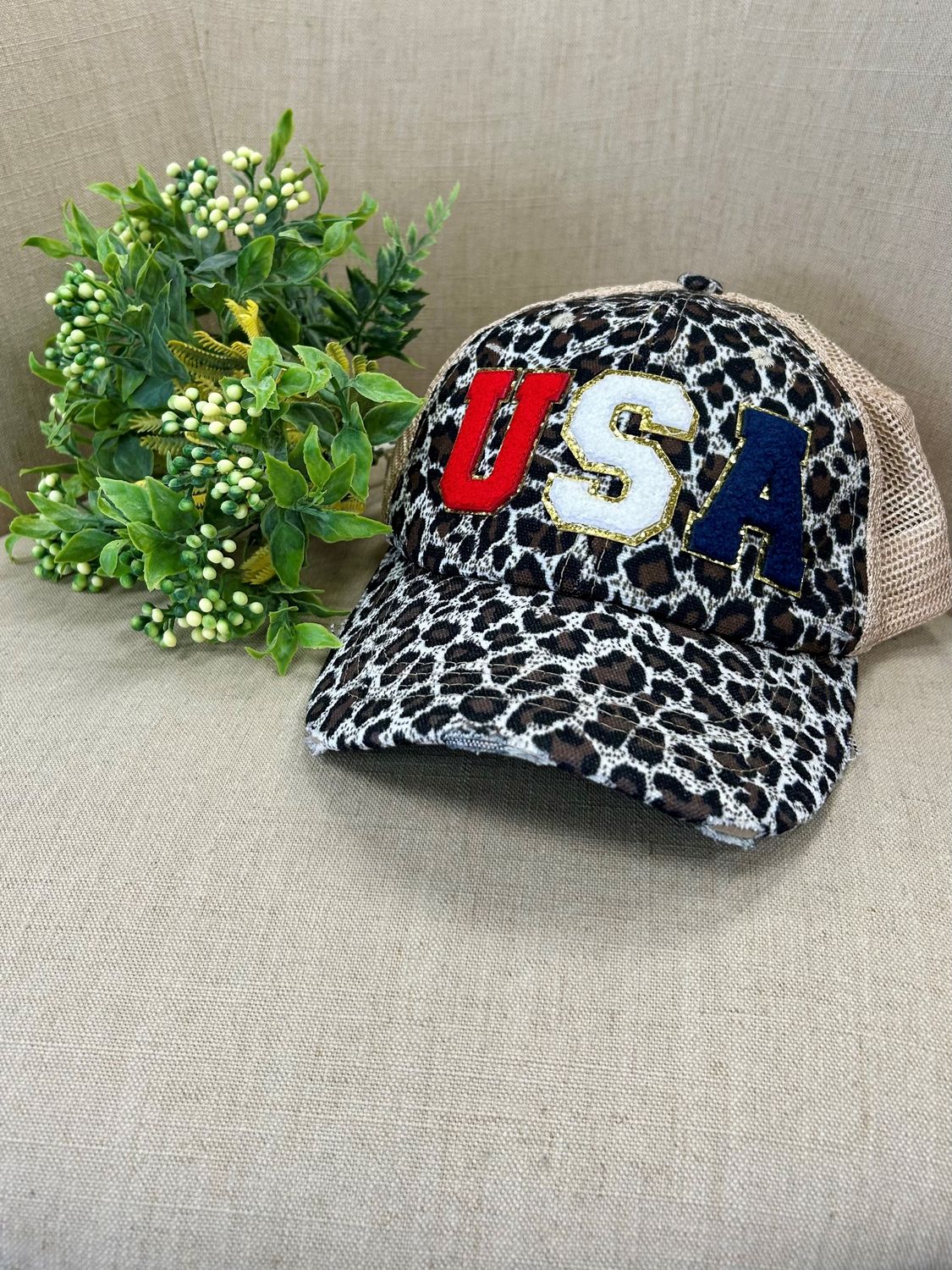 USA CHENILLE TRUCKER HAT-LEOPARD