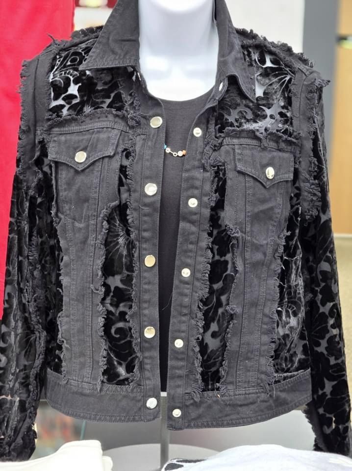 VELVET BURNOUT DENIM JACKET