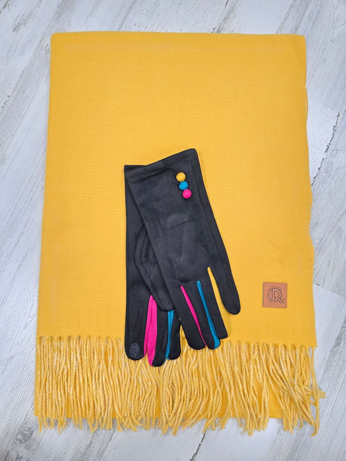 PLUSH YELLOW SCARF &amp; GLOVE SET