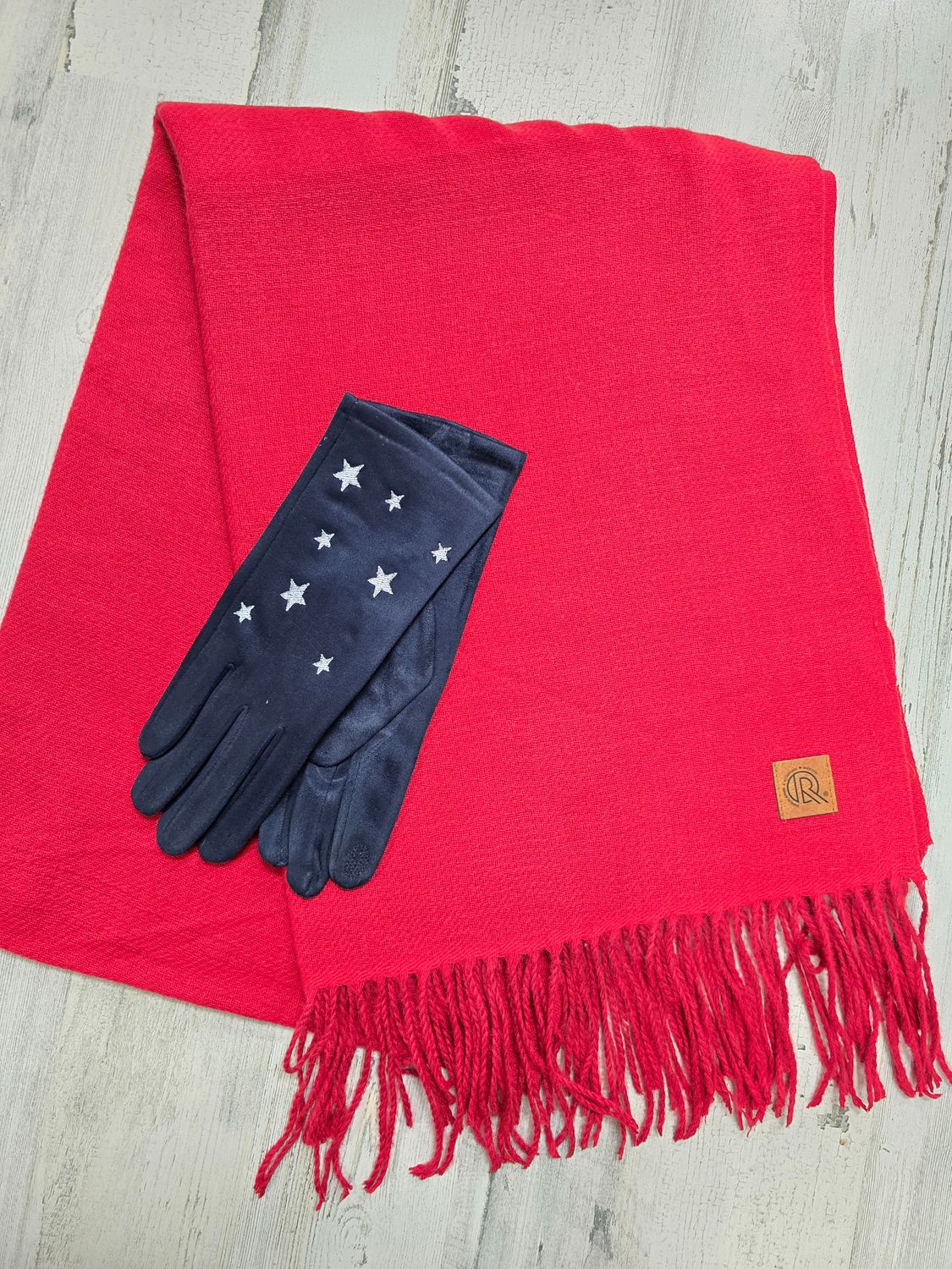 PATRIOTIC SCARF &amp; GLOVE SET