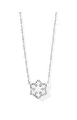 Snowflake Short Pendant Necklace