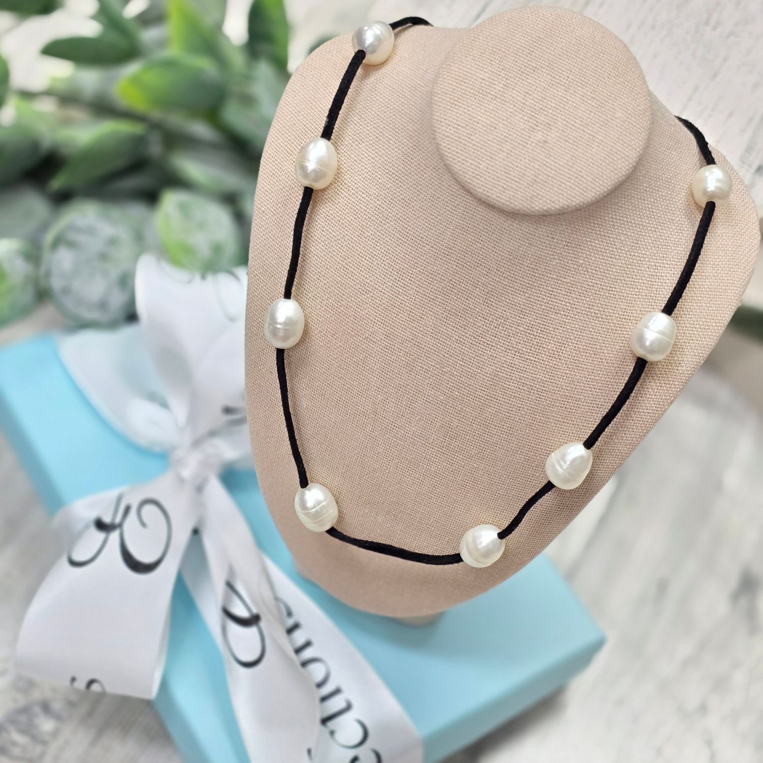 PEARLS ON SUEDE CHAIN NECKLACE, Color: WHITE PEARL