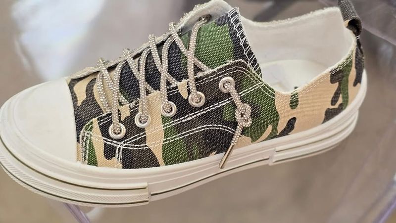 Shimmer Camo Sneakers Sneakers