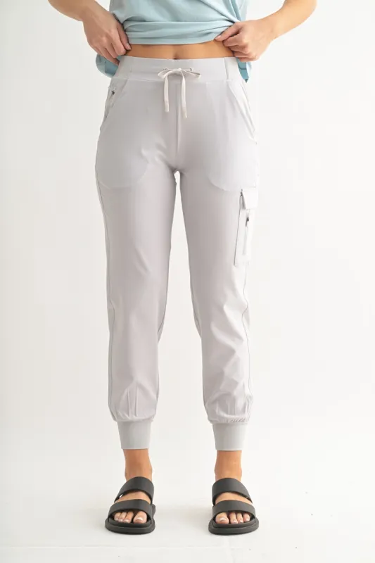 High-Waisted Capri Joggers