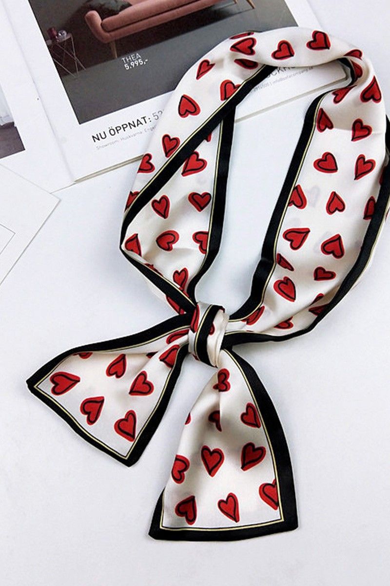 Accent Scarf, Color: HEARTS