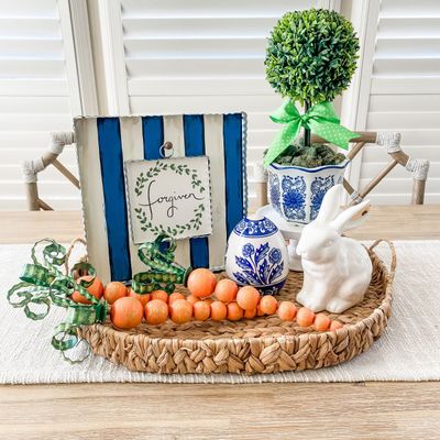 Blue &amp; White Striped Mini Gallery Display Board