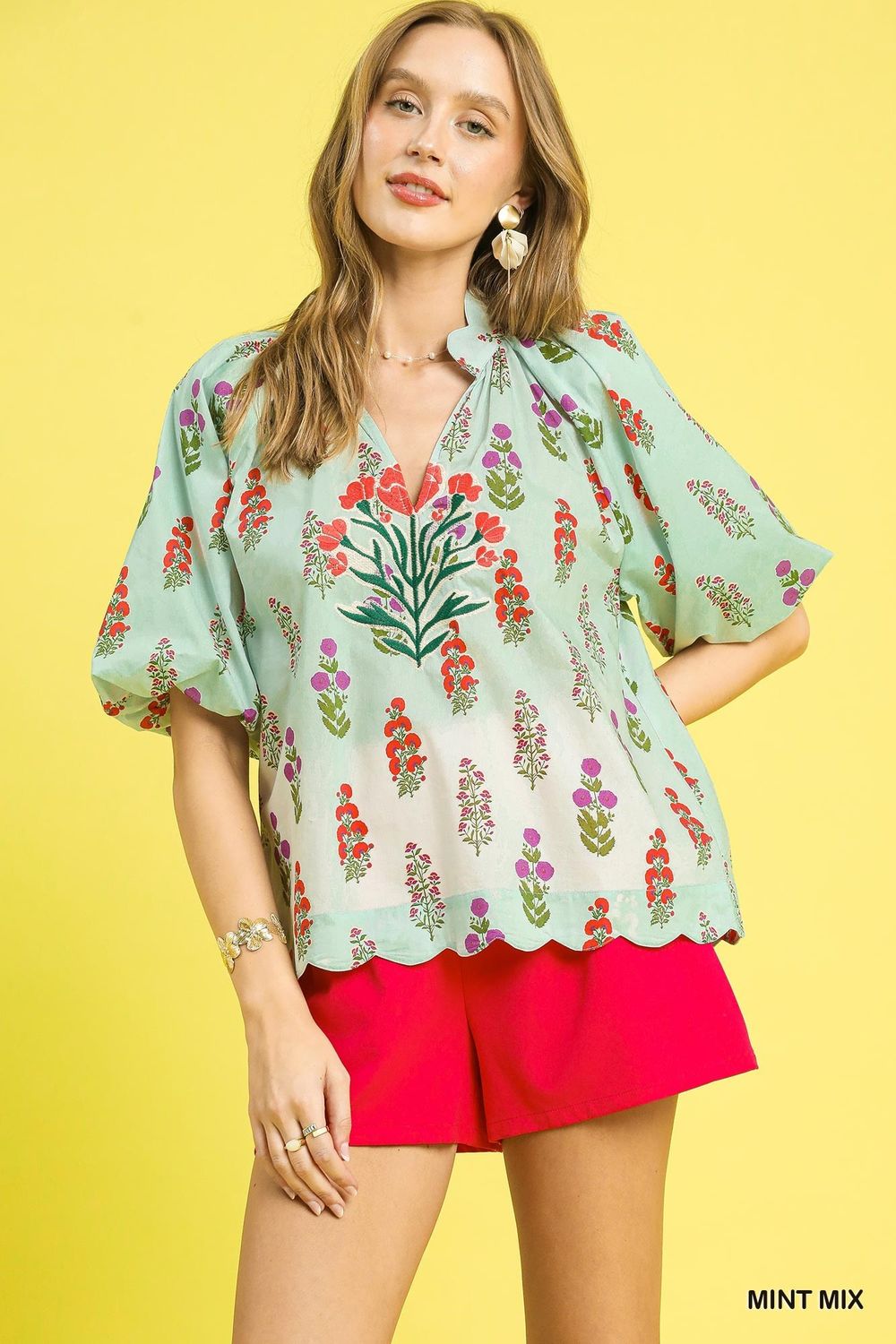 Bubble Sleeve Scalloped Top