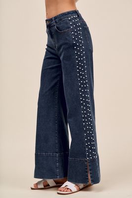 Jeans With Side Pearl