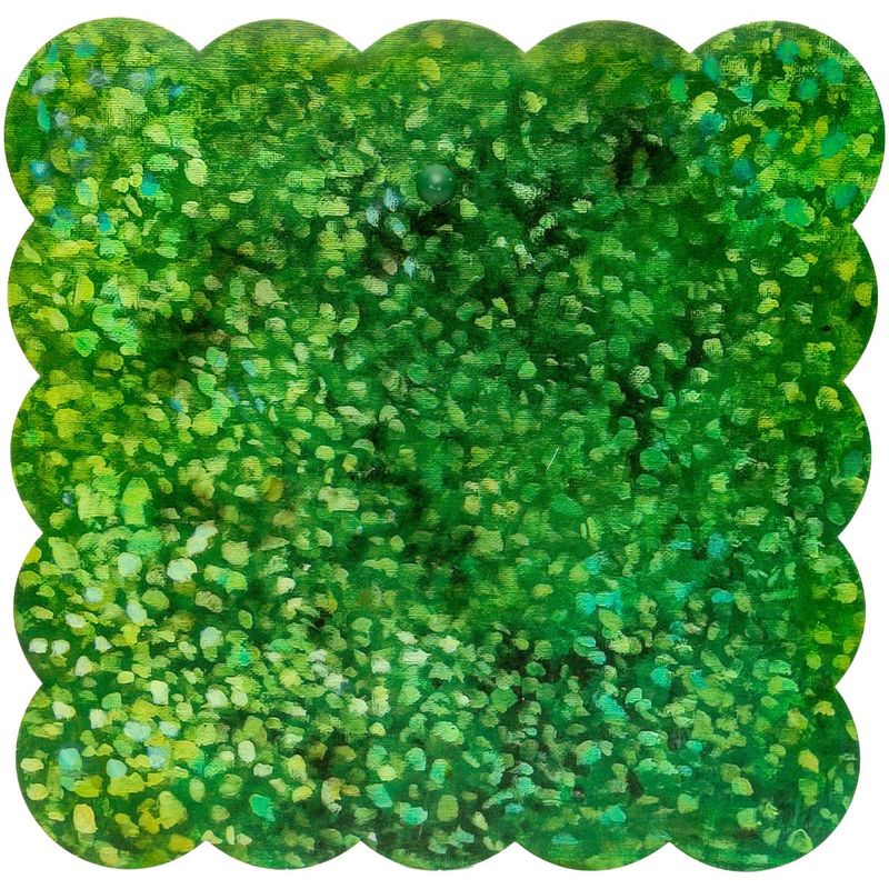 Gallery Scallop Boxwood Display Board