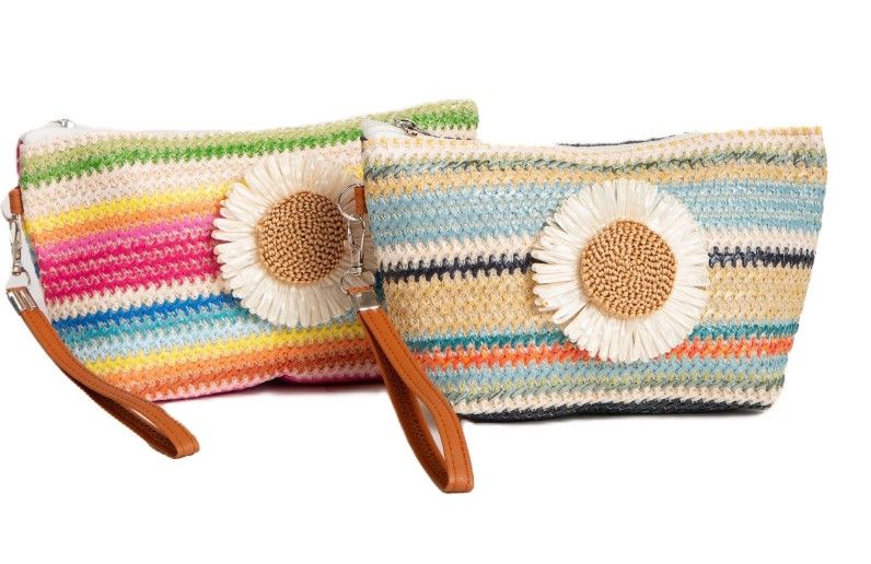 Woven Daisy Pouch