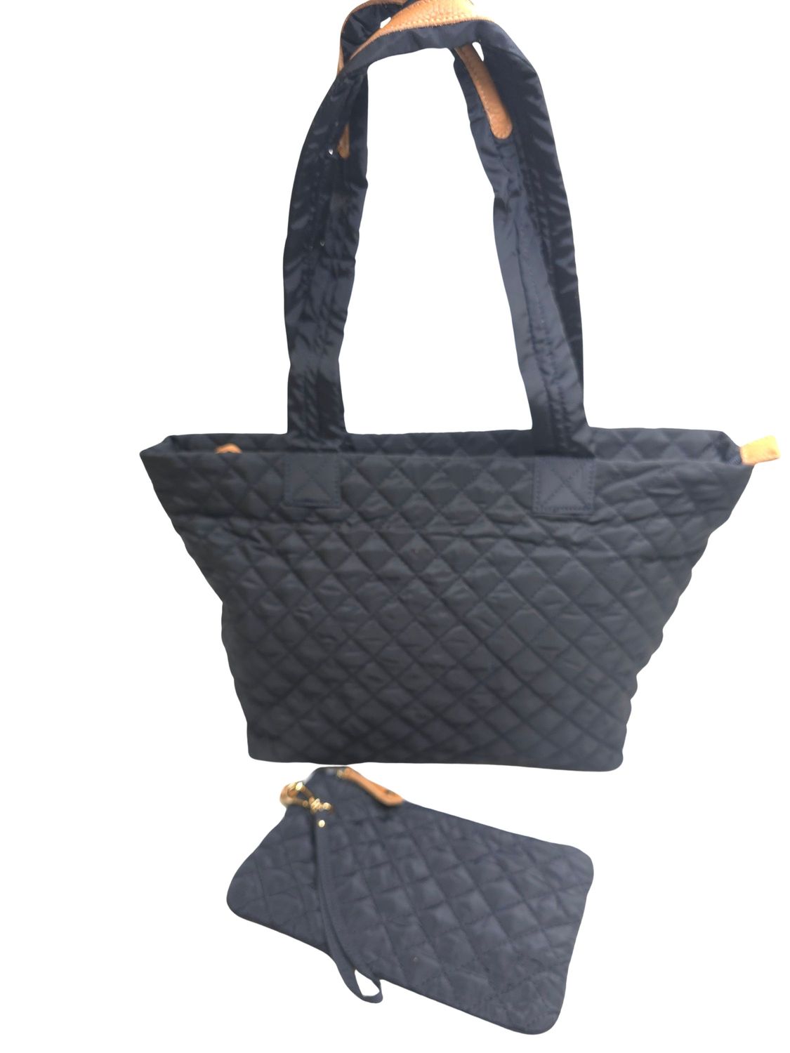 DARK NAVY QUILTED TOTE WITH WRISTLET