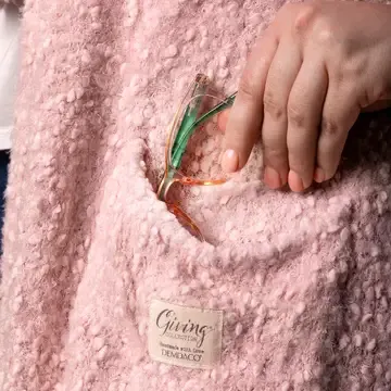 Giving Shawl - Pink