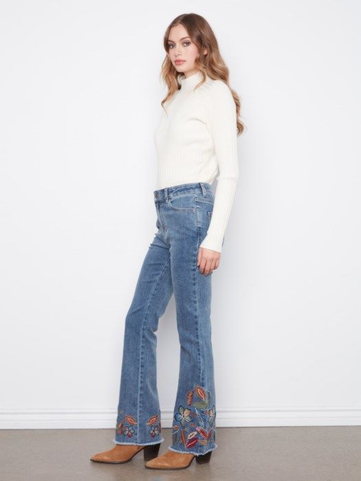 Flare Leg Jeans w/Colorful Embroidery