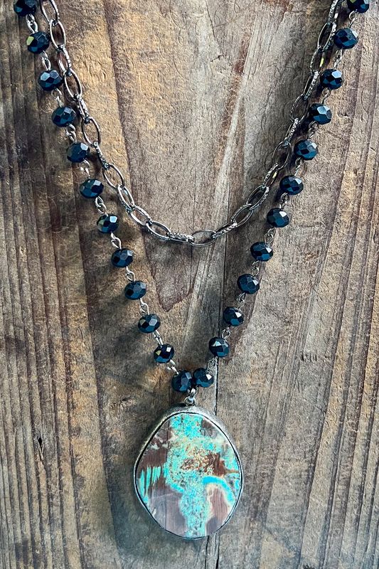 Paige Necklace Black