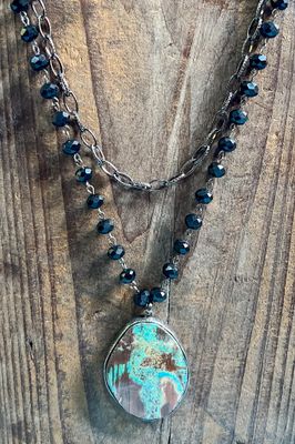 Paige Necklace Black