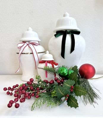 Red &amp; Green Ornament Stem