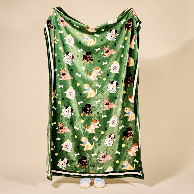 Snuggle Up Plush Blanket Dog Days