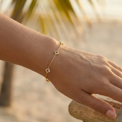 Diamond Station Chain Bracelet - Gold