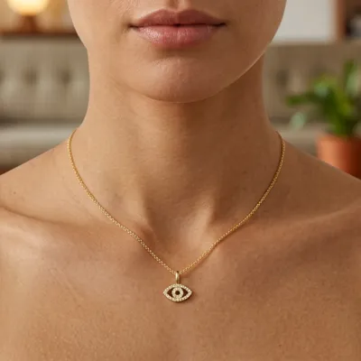 Eye on the Prize Pendant Necklace - Gold