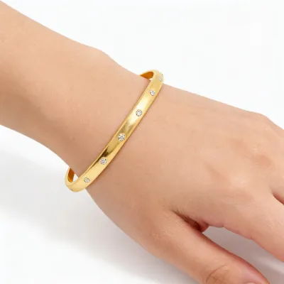 Lucky 7 Cuff Bracelet - Gold