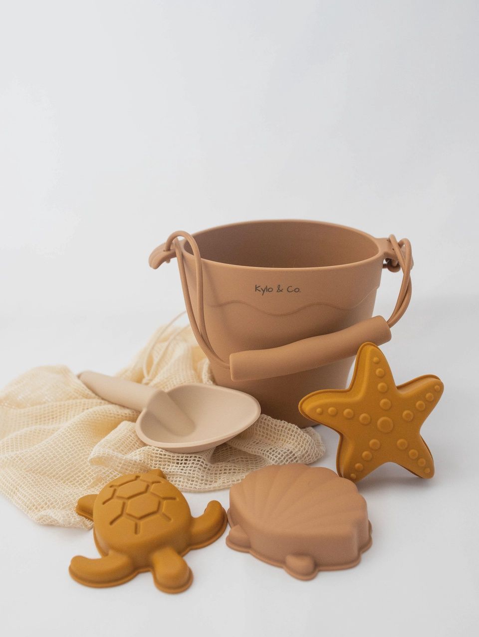 Soft sand bucket set