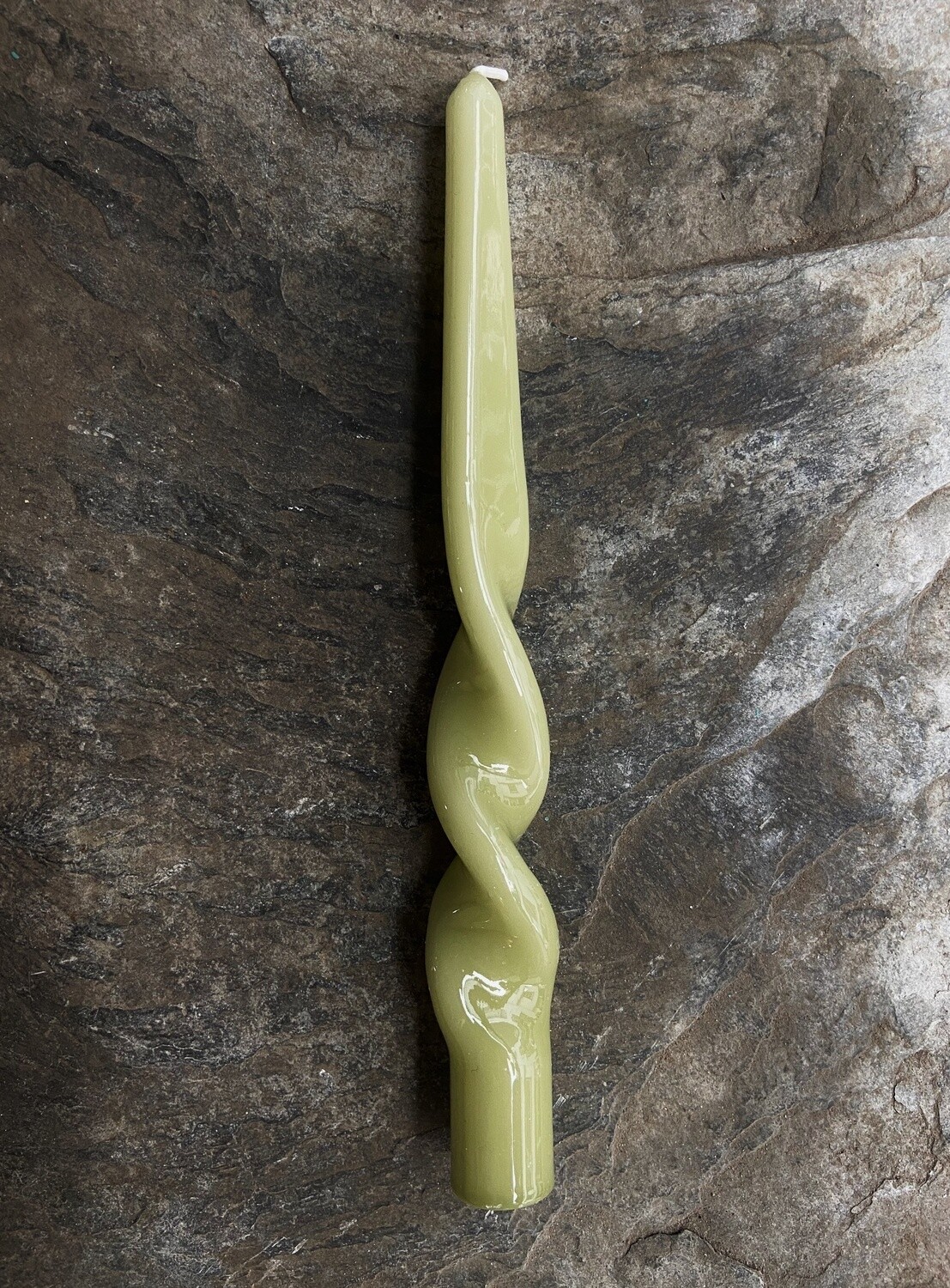 Twisted Candle, Colour: Leaf Green