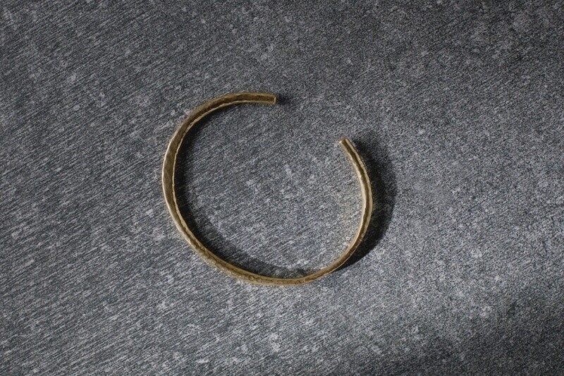 Niru Bracelet