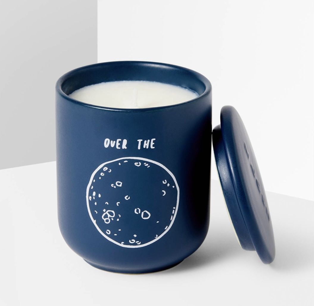 Candle -Vox, Scent: Over the moon