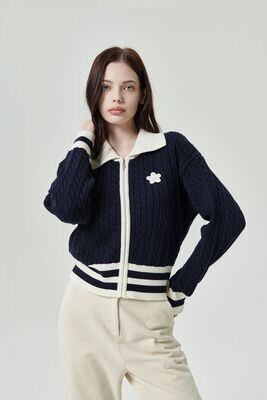 G flower cable knit zip-up
