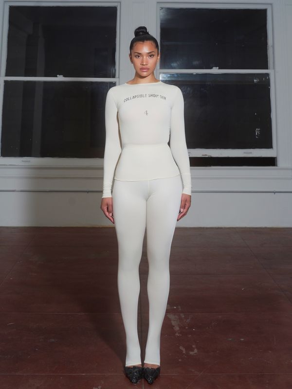 Wear Court-Side (SET)