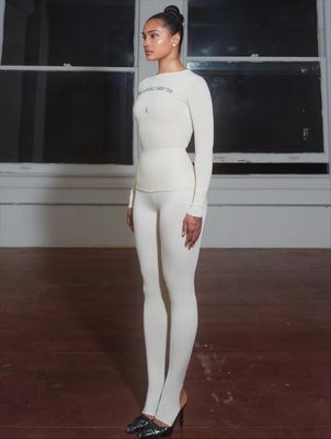 Wear Court-Side (SET)