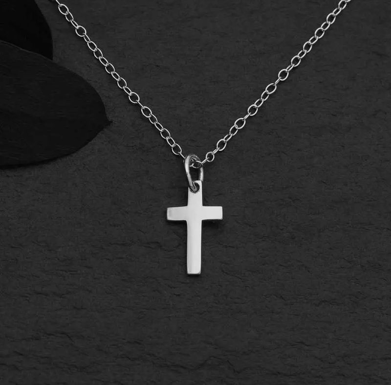 Sterling Silver 18&quot; Cross Necklace