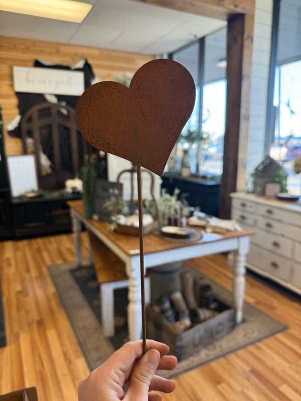 Heart Garden Pick