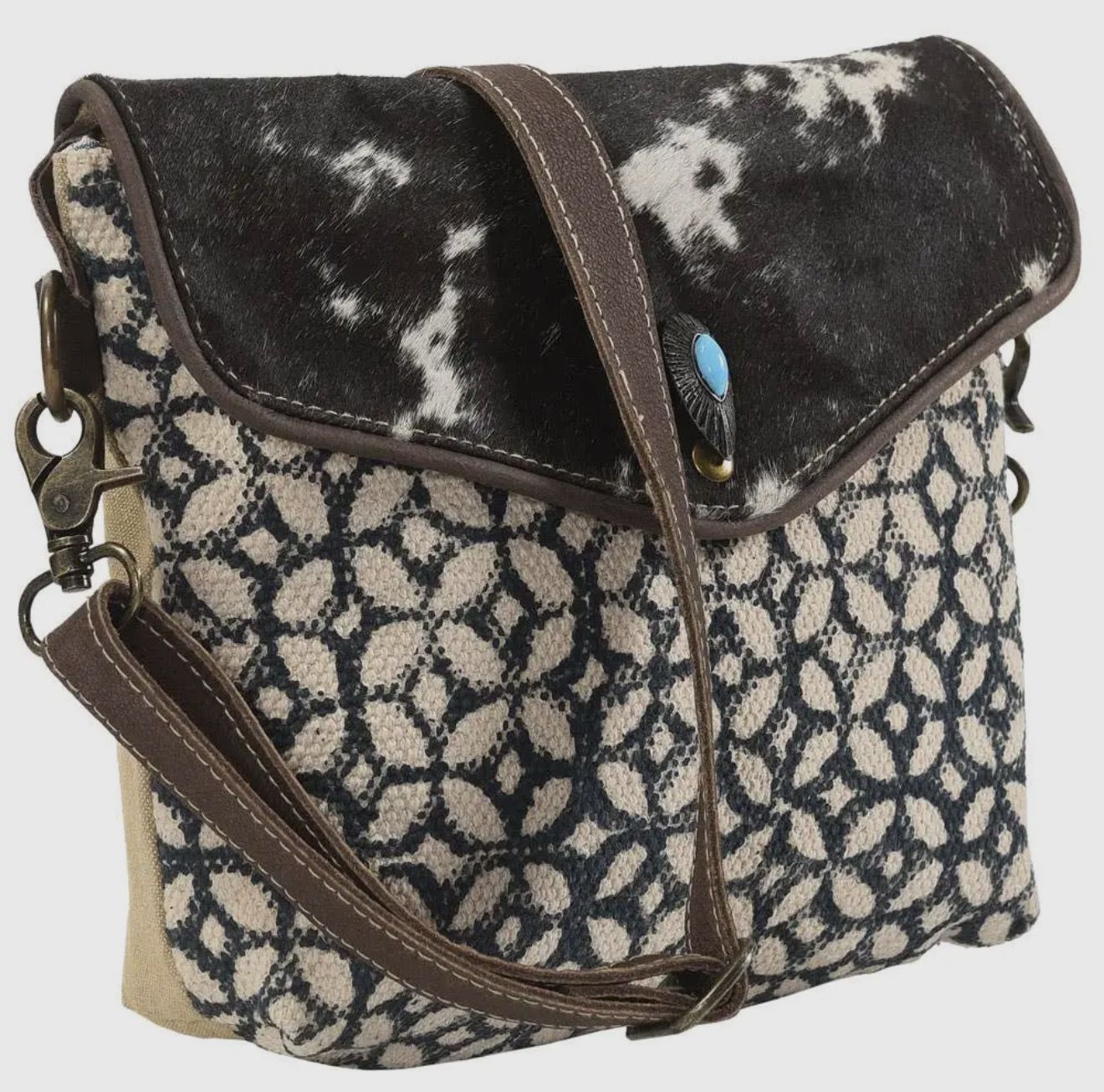 Crossbody with Black Flap Closure