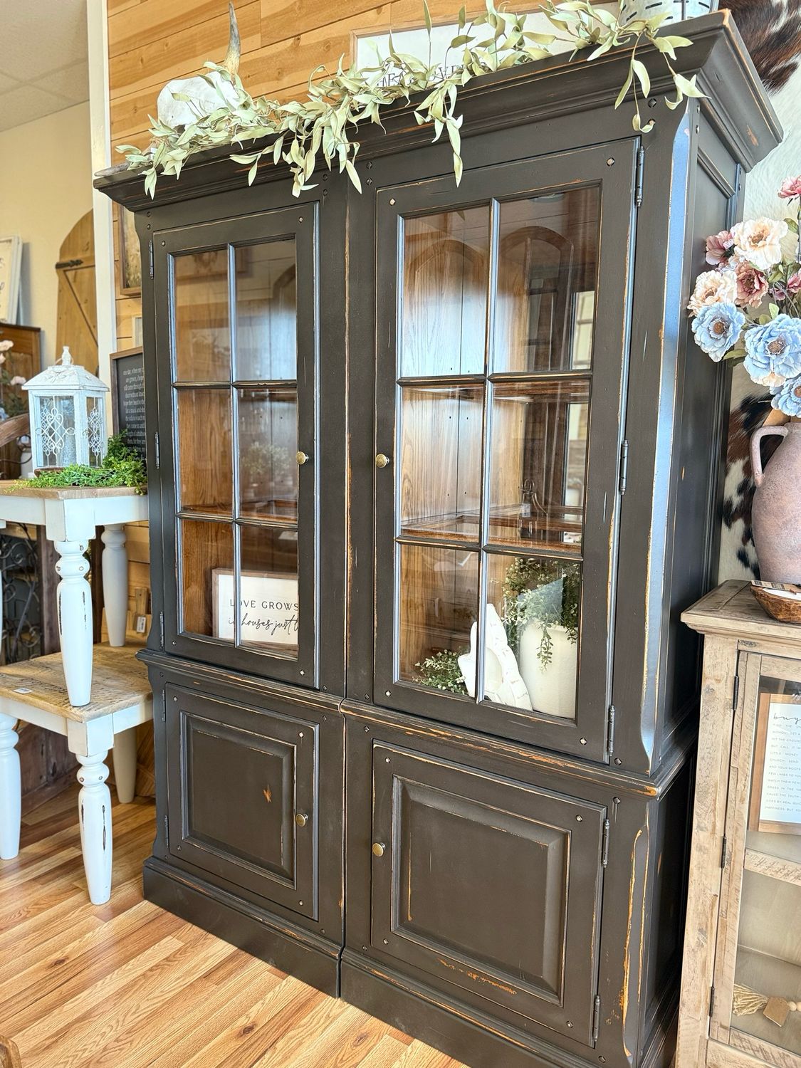 Thomasville Cabinets