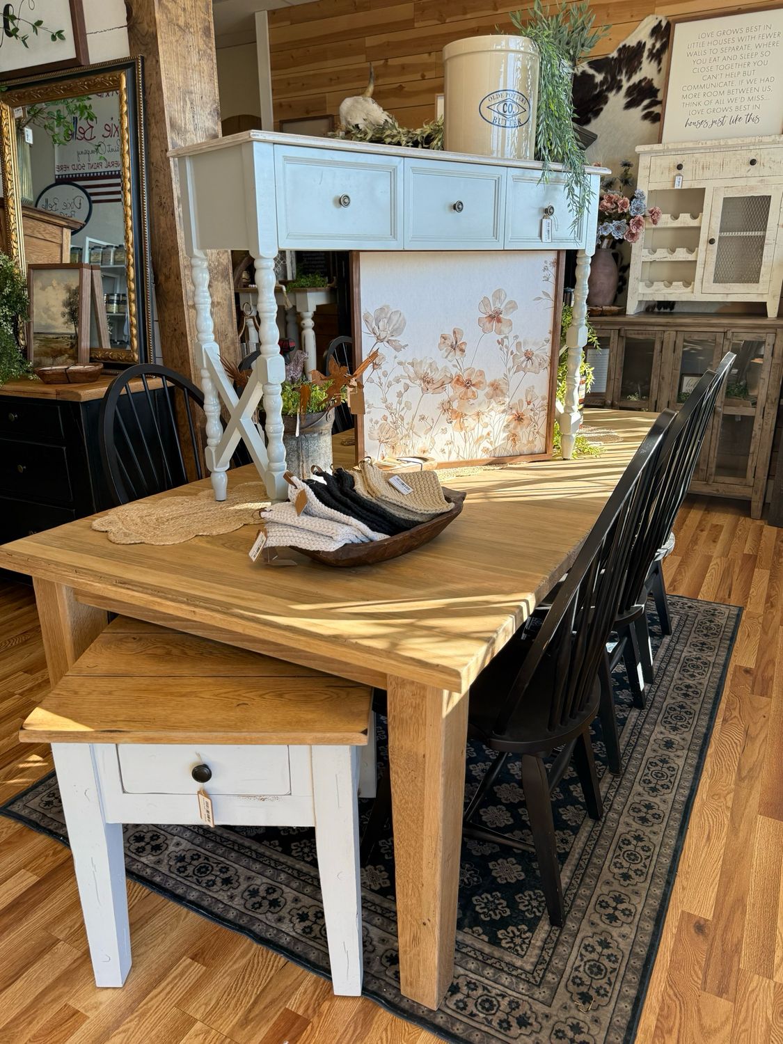 Beautiful Solid Oak Dining Table with Chairs