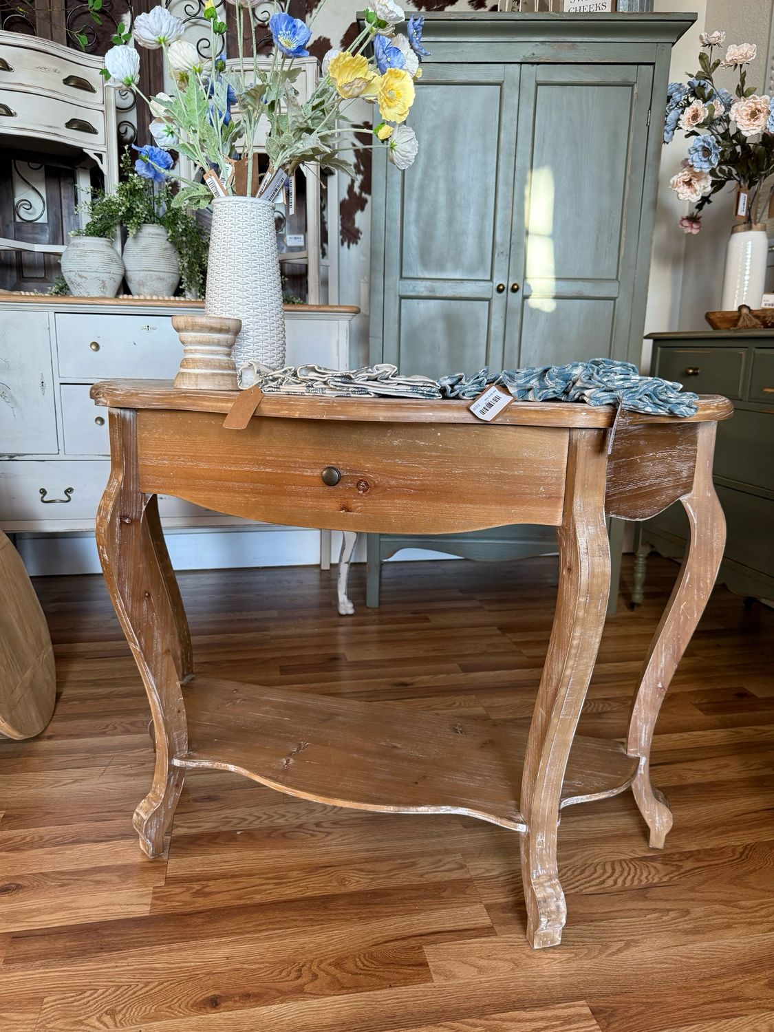 Shabby Chic Console