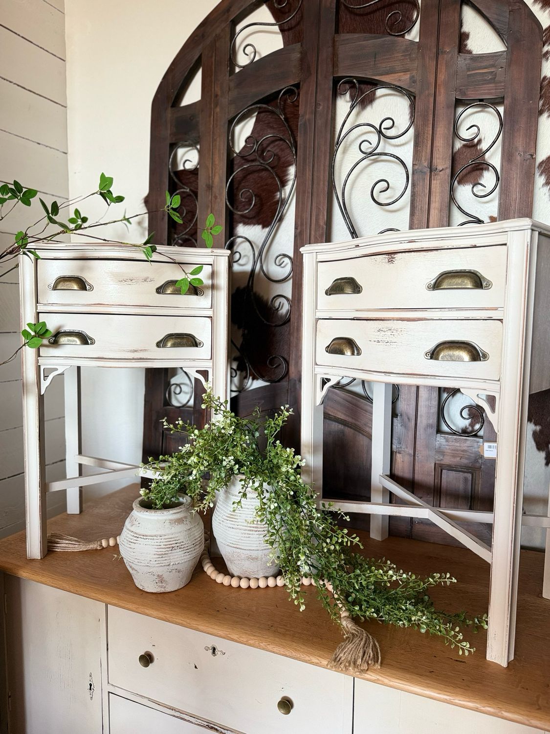 Vintage Nightstand Set