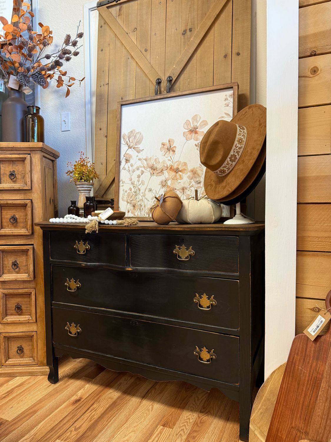 Vintage 4 Drawer Dresser