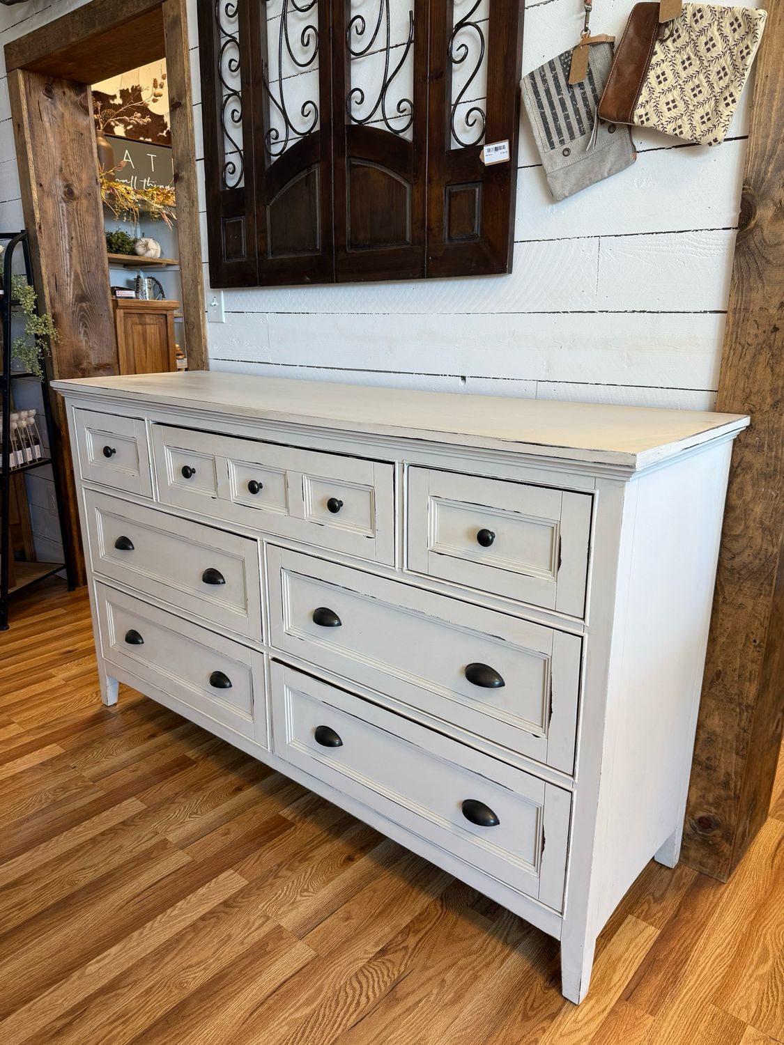 Distressed 7 Drawer Dresser