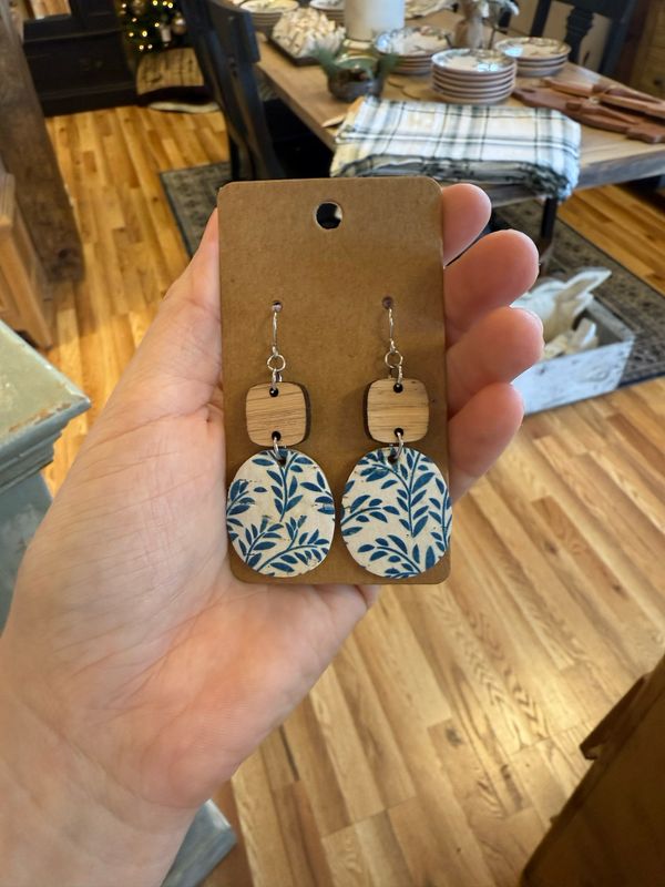 White Oak Rounded Square &amp; Cornflower Skies Earrings