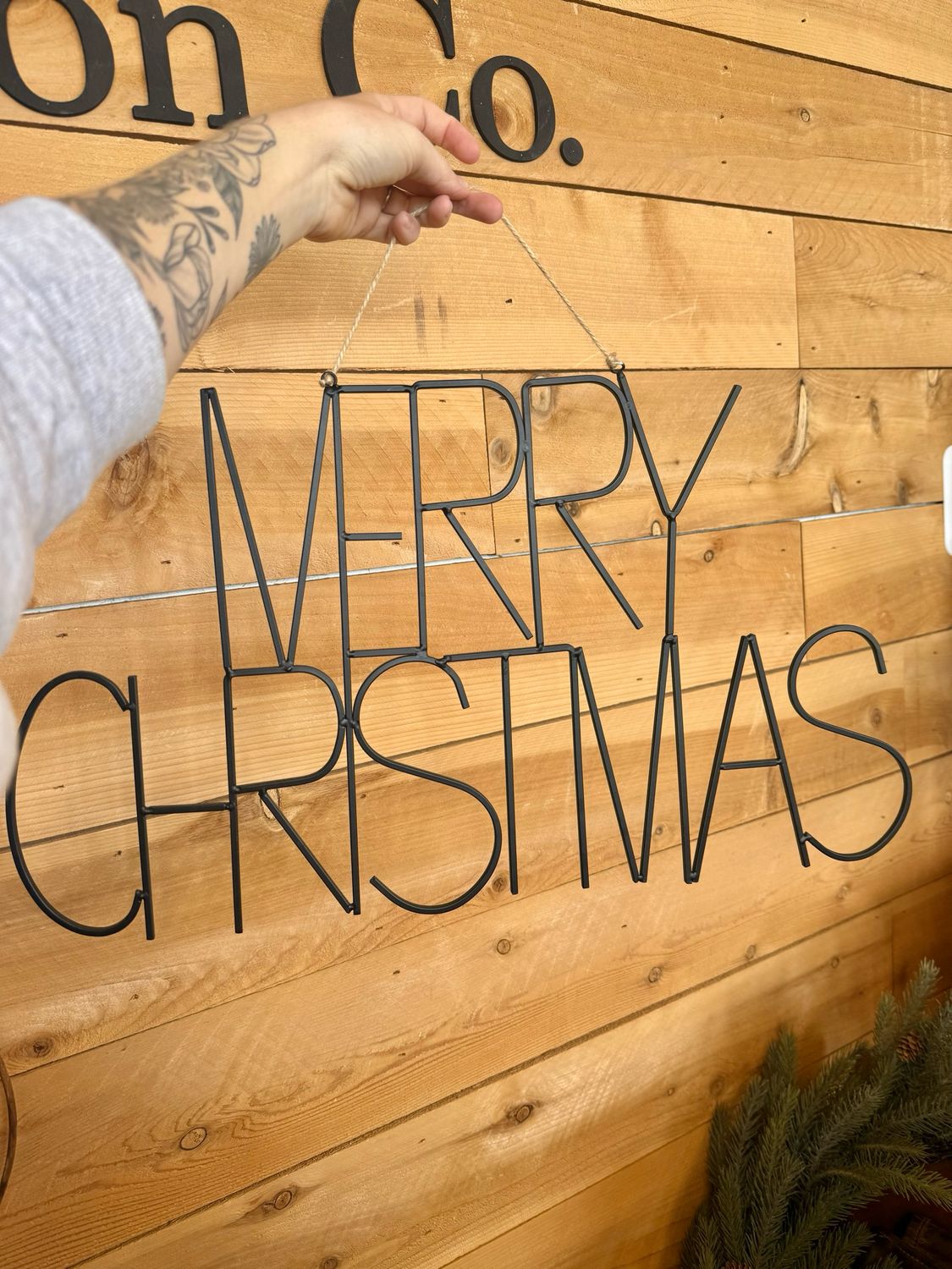 Iron Merry Christmas Hanger