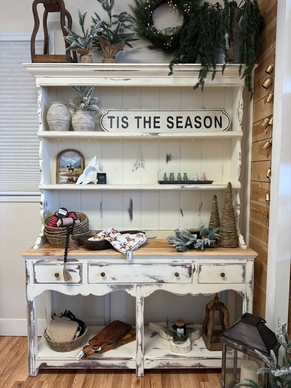 Farmhouse Hutch