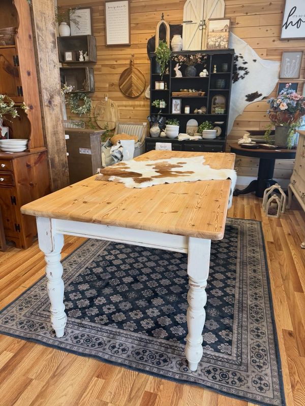 SALE/ Solid Pine Dining Table