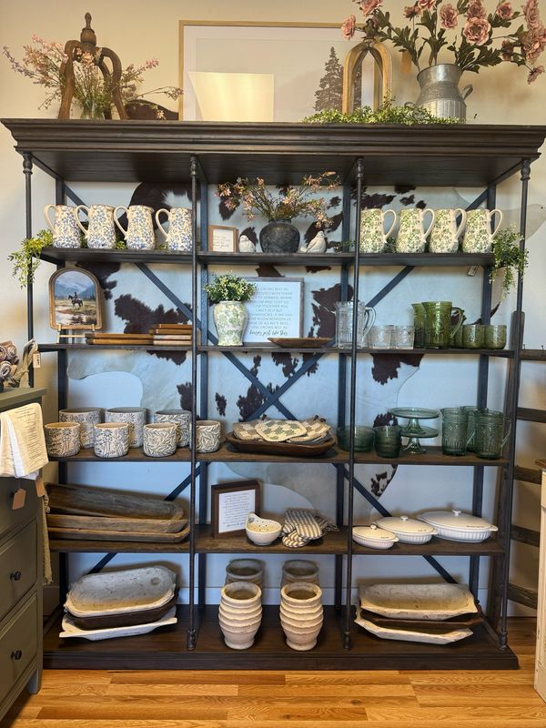 Huge Display Shelf