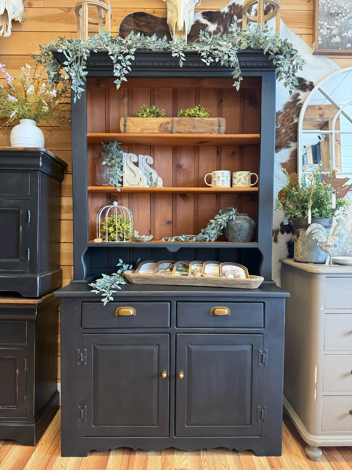 Beautiful Pine Hutch