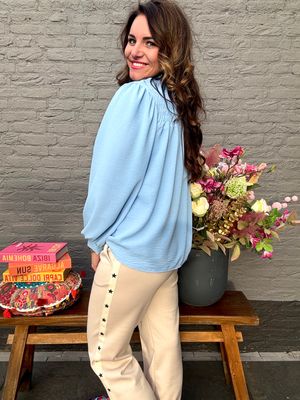 Blouse BLOESEM licht blauw