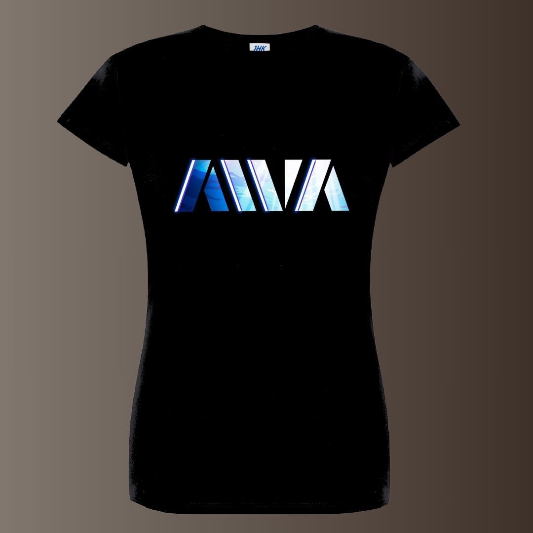 CAMISETA ENTALLADA "LIBRE"
