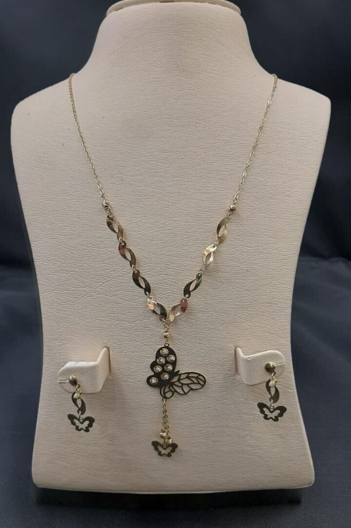 18K GOLD NECKLACE SET