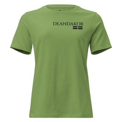 DEANDAKOR Women's Relaxed T-Shirt